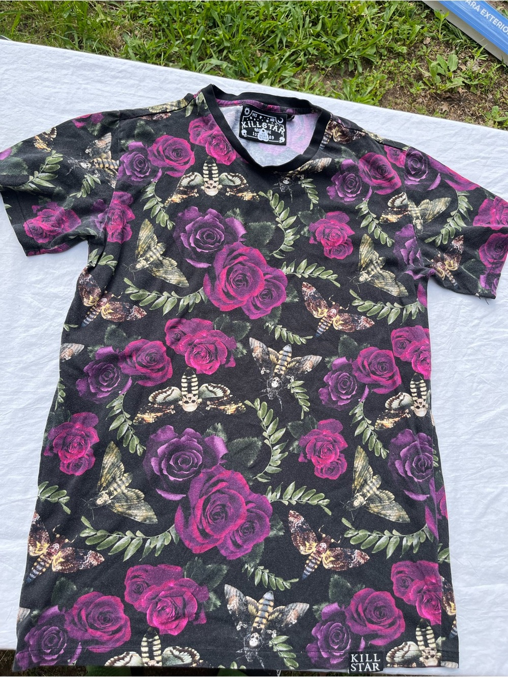 Killstar Men’s  ( unisex ) Black Tee with Magenta Rose & Moth Print size small
